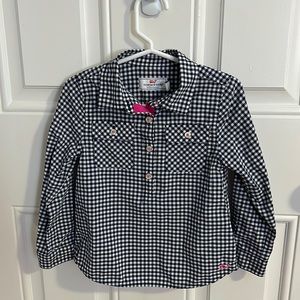 3T Vineyard Vine shirt